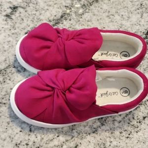 Toddler slide on shoes